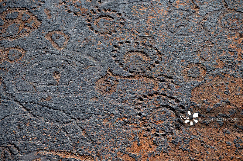 岩石板上的图案细节，岩石雕刻，Twyfelfontein，库内内，纳米比亚，非洲图片素材