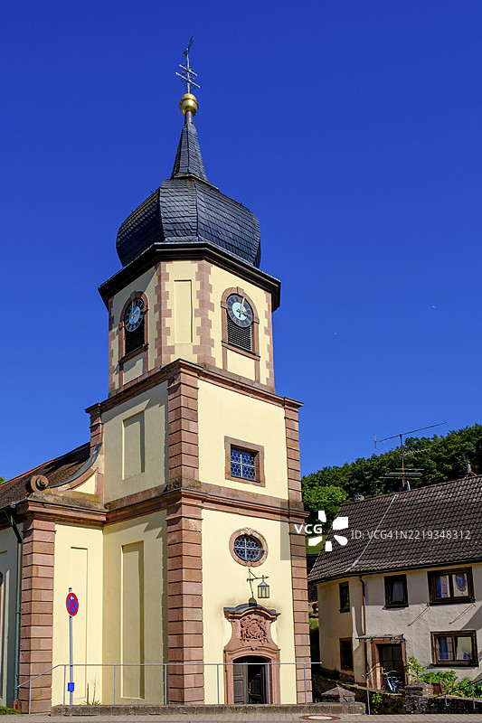 德国巴伐利亚州弗兰肯地区斯佩萨特的埃尔萨瓦谷霍巴赫圣约翰洗者教堂图片素材