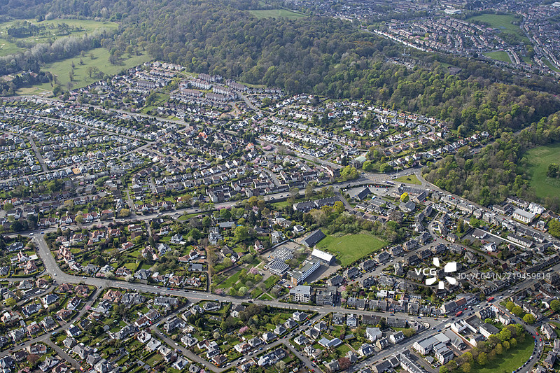 爱丁堡'Craigcrook'地区周围住宅的鸟瞰图图片素材