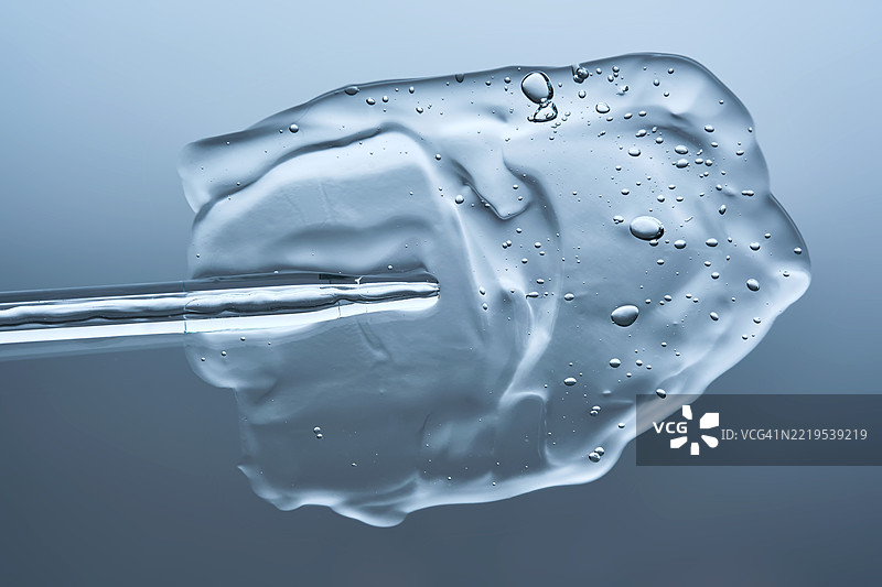 带有果汁凝胶质地的移液管图片素材