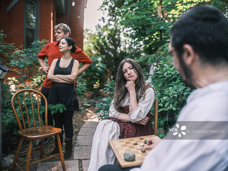 户外男女演员的BTS团体肖像图片素材