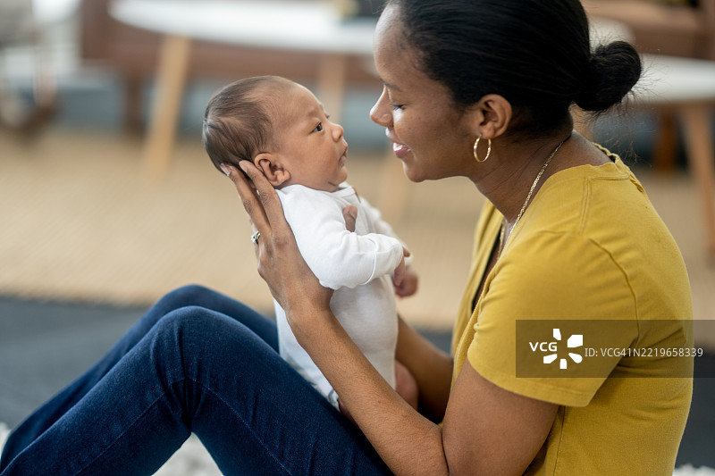 与宝宝的美好时光图片素材