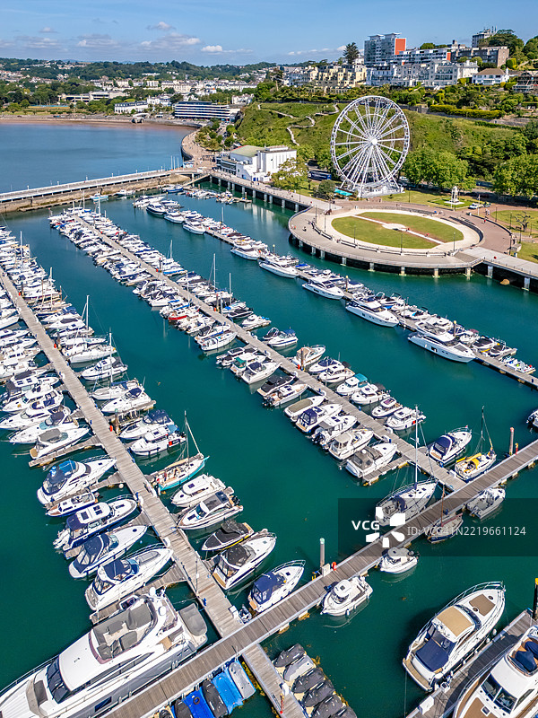 托基港停泊的船只鸟瞰图图片素材