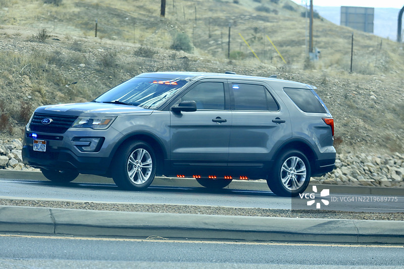 犹他州公路巡警的巡逻车辆图片素材