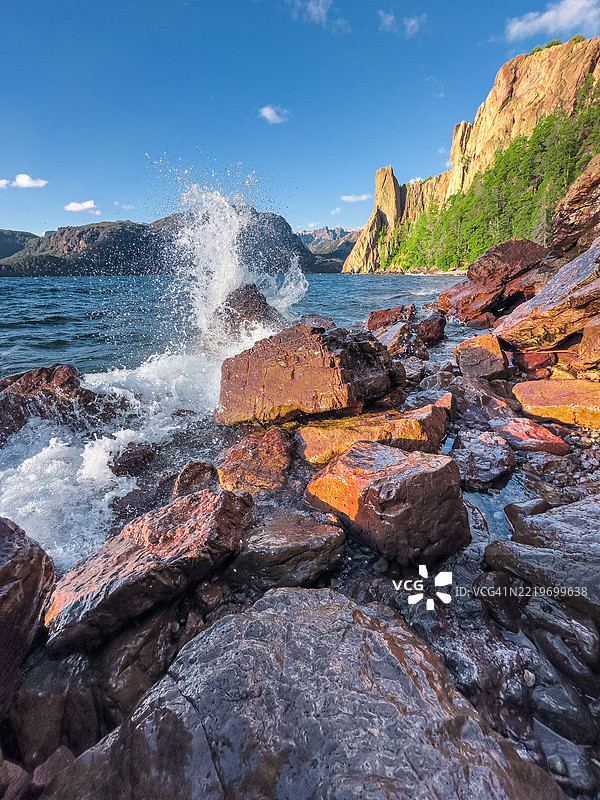 特拉富尔湖悬崖的全景视图图片素材