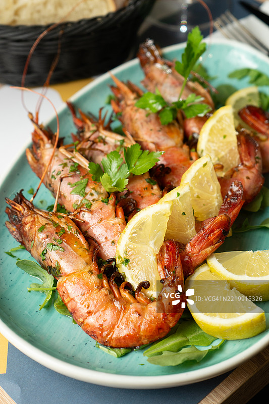 柠檬烤虾图片素材