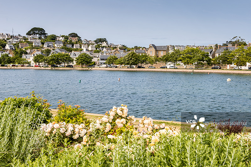 佩罗斯-吉雷克镇图片素材