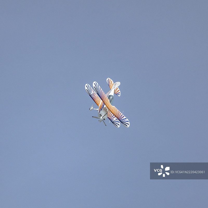 阿维亚特鹰式特技运动双翼飞机图片素材