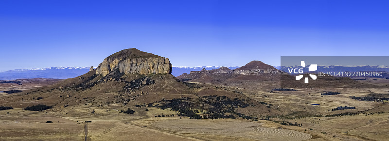 哈里斯密斯附近的德拉肯斯堡山顶图片素材