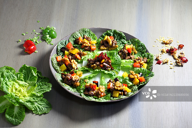 辣椒牛肉春卷皮图片素材