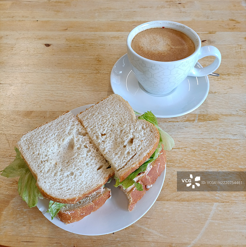 高角度视图的早餐桌，英国北萨默塞特图片素材