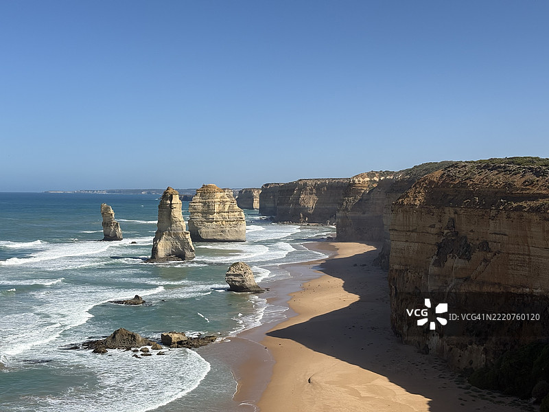 清澈天空下的海景，澳大利亚维多利亚州普林斯敦图片素材