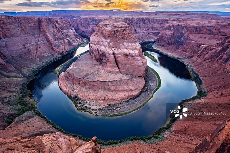 亚利桑那州的岩石 formations鸟瞰图，美国图片素材