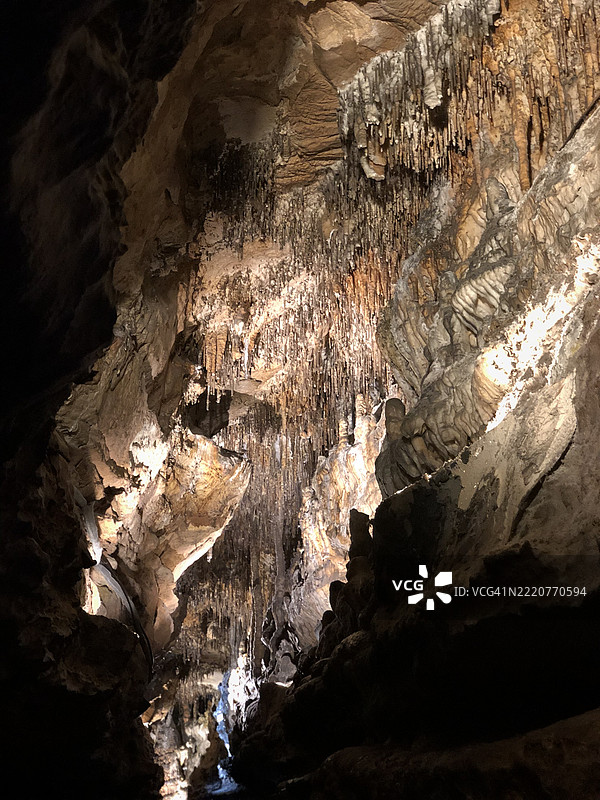 洞穴的低角度视图，查塔努加，田纳西州，美国图片素材