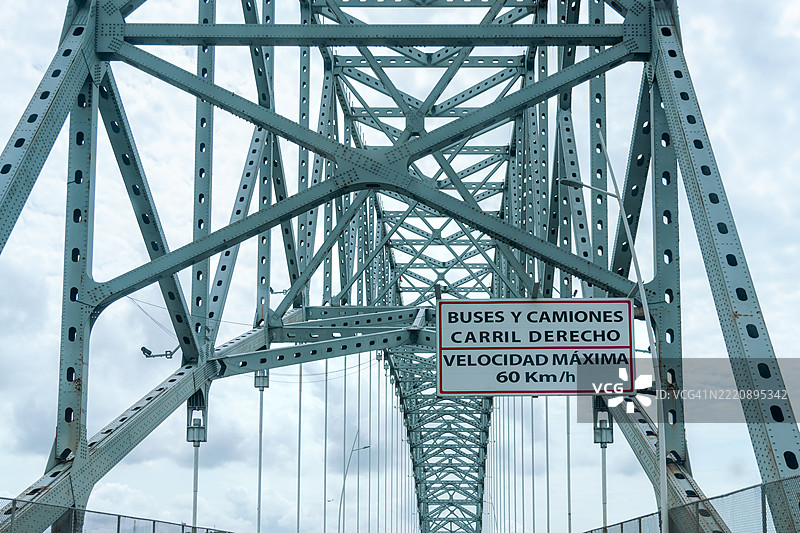 桥梁金属结构图片素材