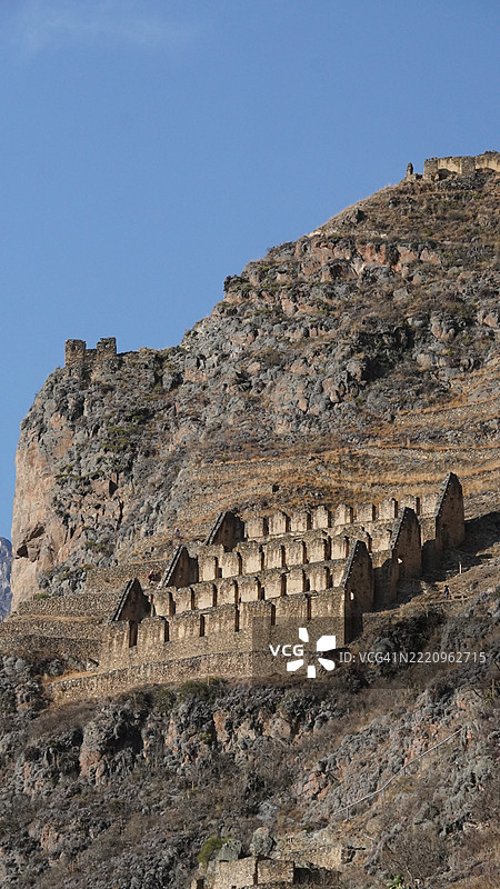 秘鲁奥扬泰坦博山上的印加遗址图片素材