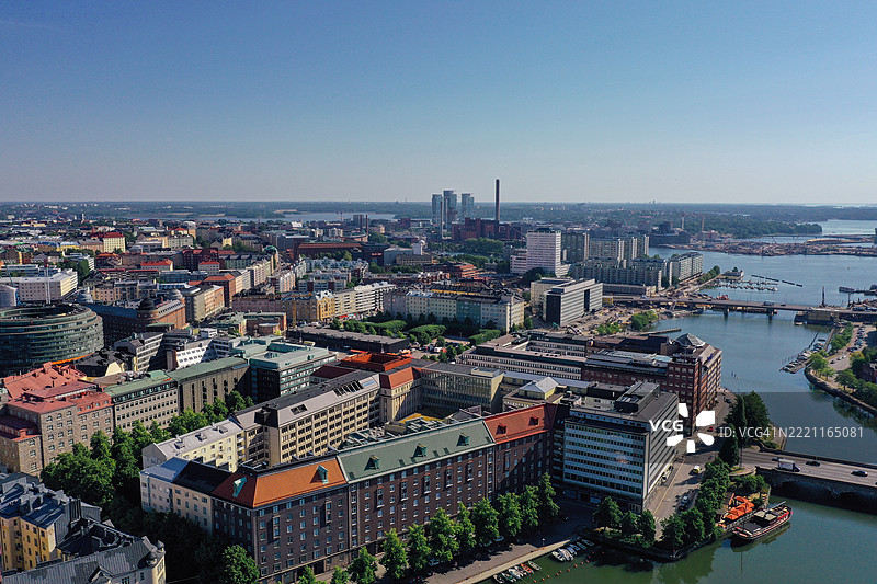 芬兰赫尔辛基城市天际线鸟瞰图图片素材