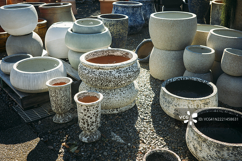 花园陶器出售图片素材