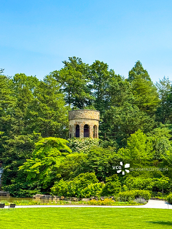 朗伍德花园的钟声塔，肯尼特广场，宾夕法尼亚州图片素材