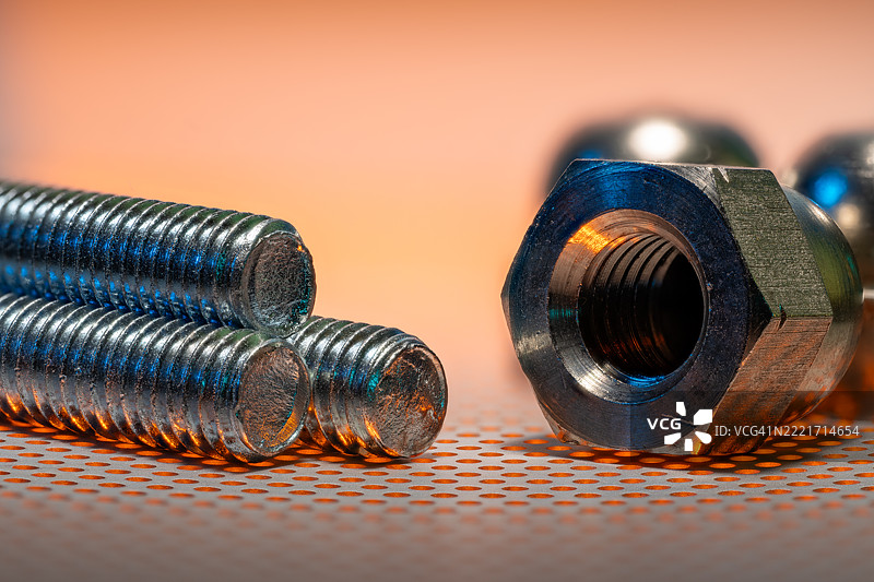 桌子上的坚果特写图片素材