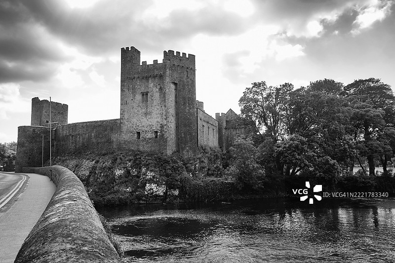 爱尔兰美丽的风景和城堡图片素材