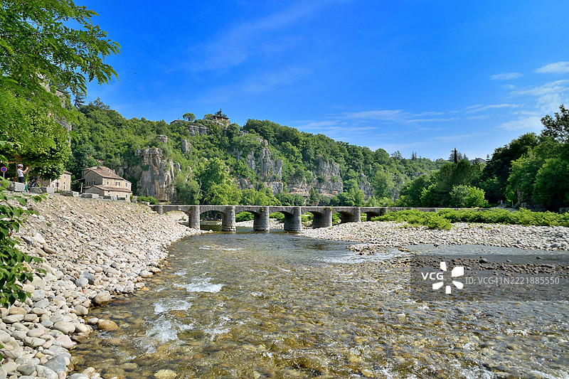 拉博姆，1875年建成的潜水桥图片素材