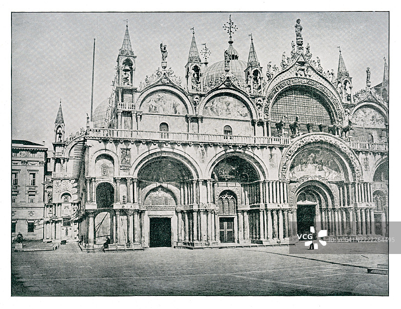 意大利威尼斯圣马可大教堂钟楼的古老雕刻插图图片素材