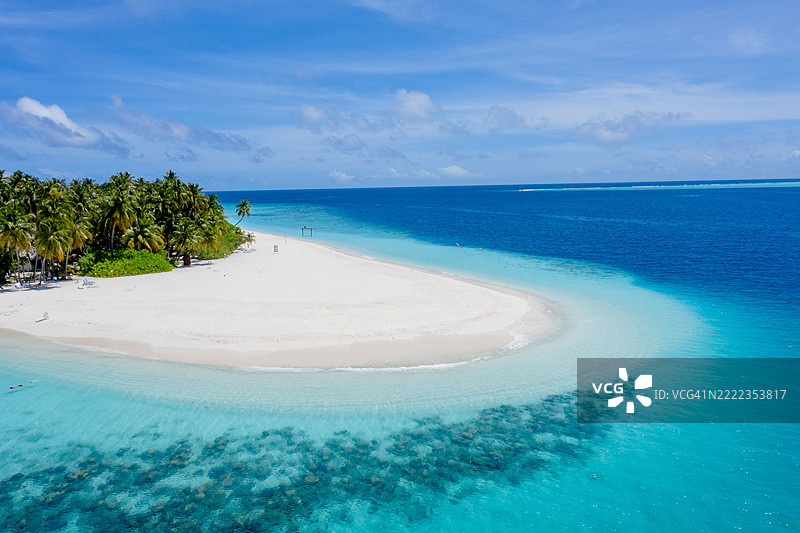 马尔代夫海洋与天空的美丽景色图片素材