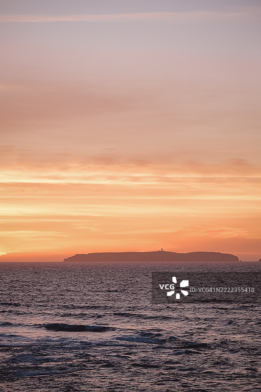 傍晚时分的佩尼切，梦幻般的景色，葡萄牙莱里亚图片素材