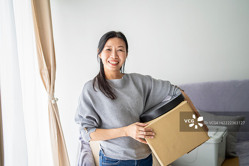 新开始：在新家中的崭新起点图片素材