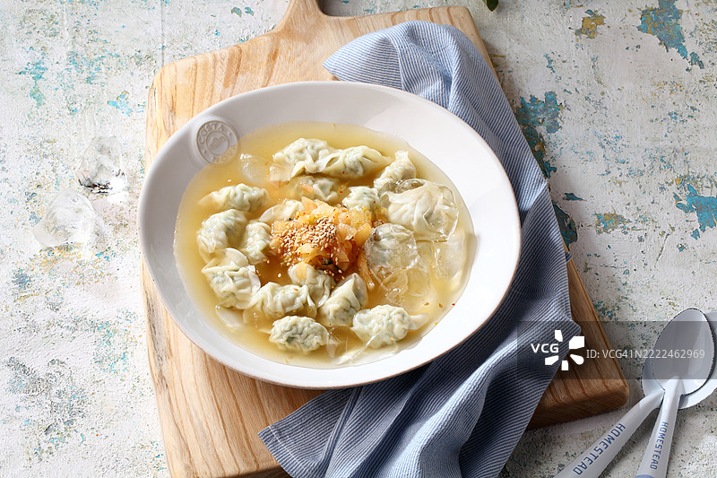冷饺子汤图片素材