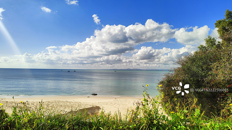 突尼斯纳布尔哈马梅特的海洋与天空的美丽景色图片素材