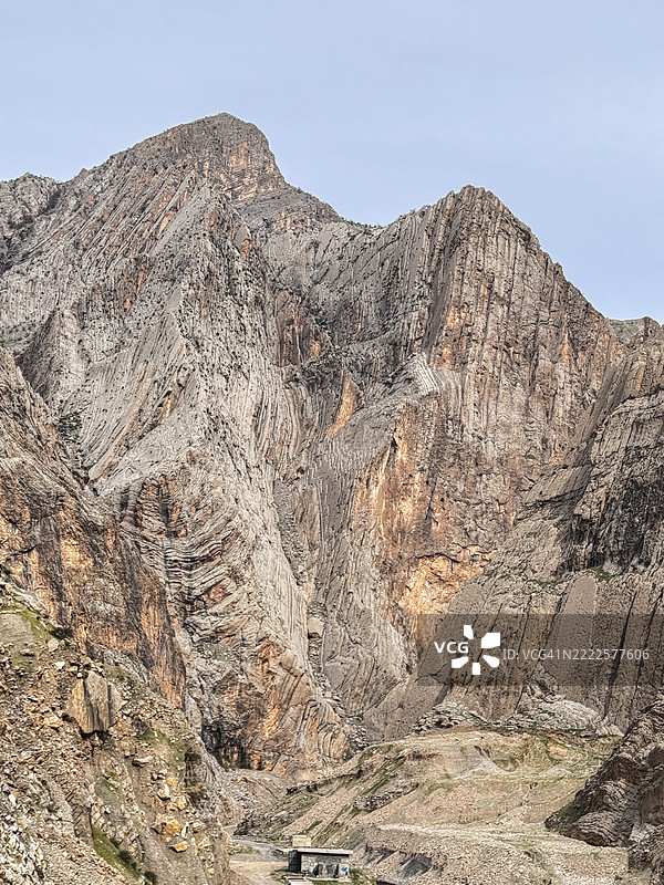 伊朗胡齐斯坦省基兰的奇特地质现象山景照片图片素材