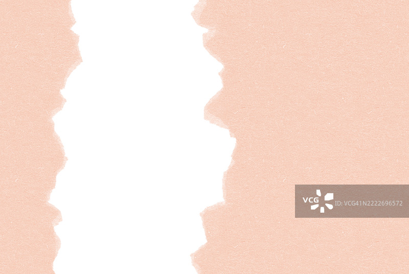 白色背景上的浅粉色撕裂纸张模板图片素材