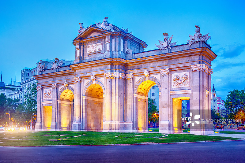 马德里的阿尔卡拉门图片素材