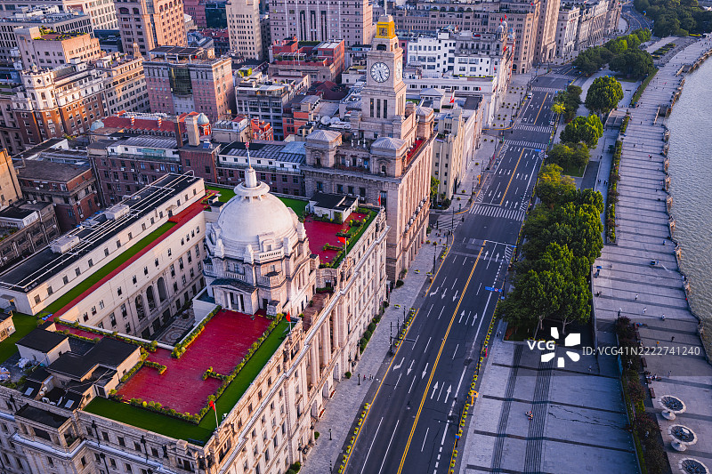 上海外滩的清晨图片素材