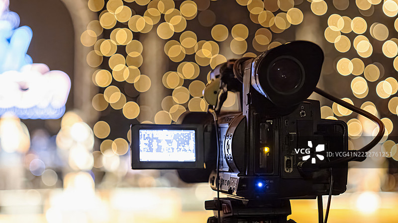 专业高清摄像机进行直播图片素材