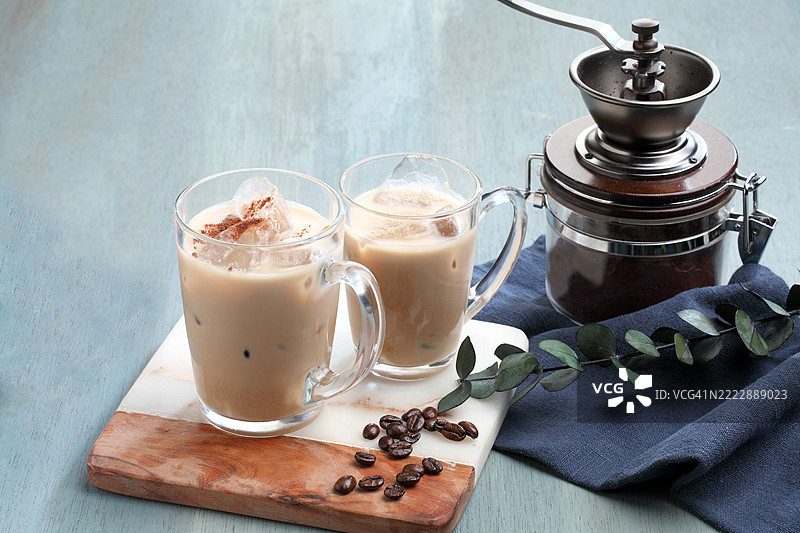花生酱咖啡奶昔图片素材