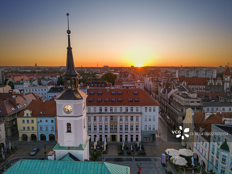 格利维采老城（波兰）清晨的鸟瞰图图片素材
