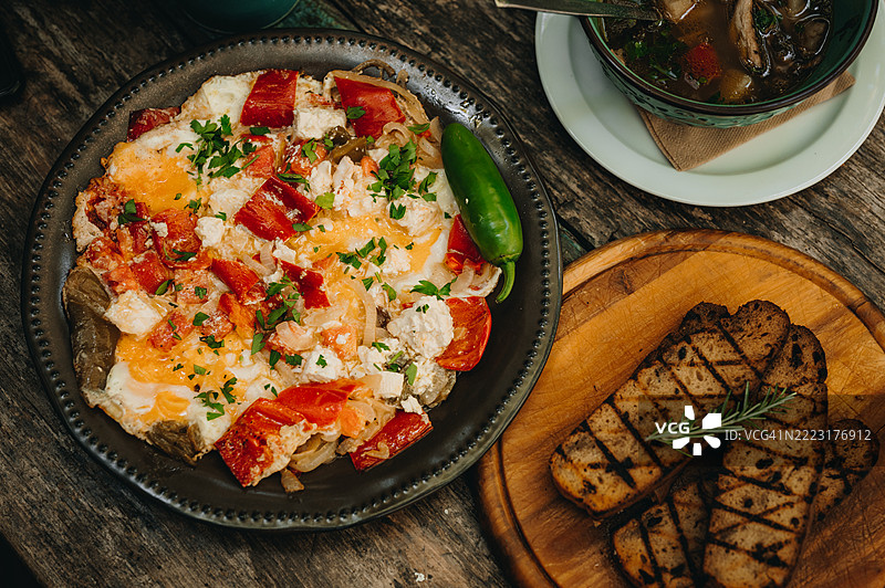 正宗保加利亚米什米什。美味的乡村菜肴图片素材