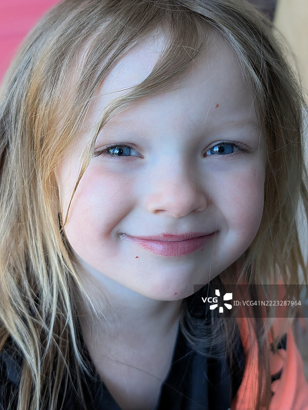 幼儿女孩图片素材