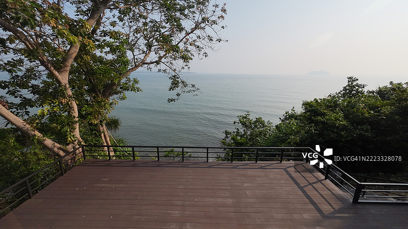 屋顶，海景。图片素材