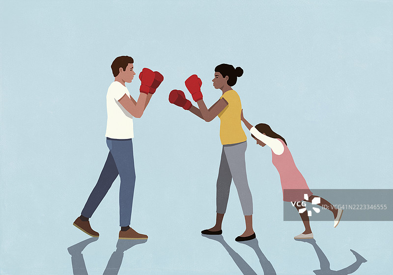 女儿支持着，推动着戴着拳击手套的母亲朝向父亲，背景为蓝色。图片素材