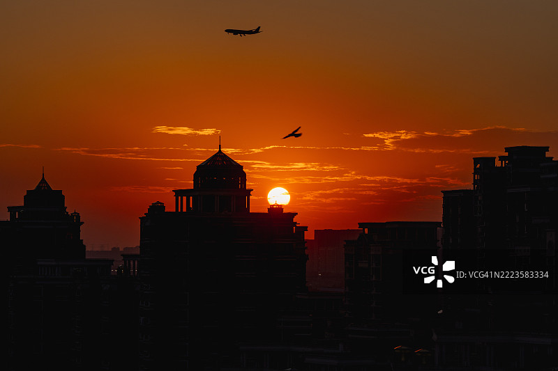 中国上海住宅区的日落图片素材