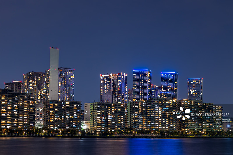 东京夜景天际线图片素材
