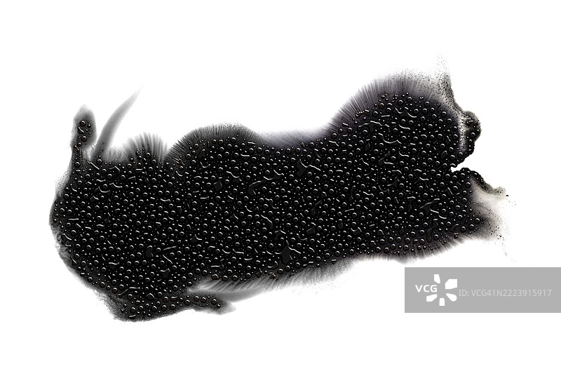 奇怪的厚液体滴落，内部有小气泡，背景为白色。图片素材