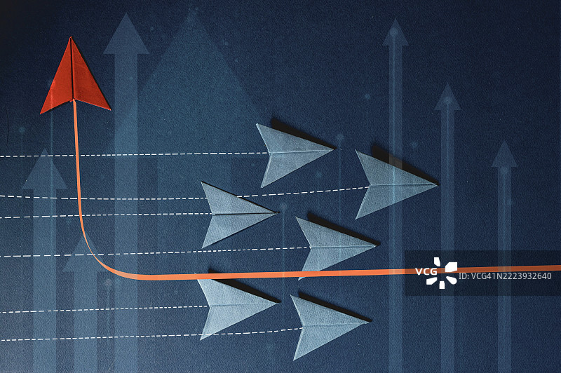 领导概念、竞争、商业与理念、不同的想法图片素材