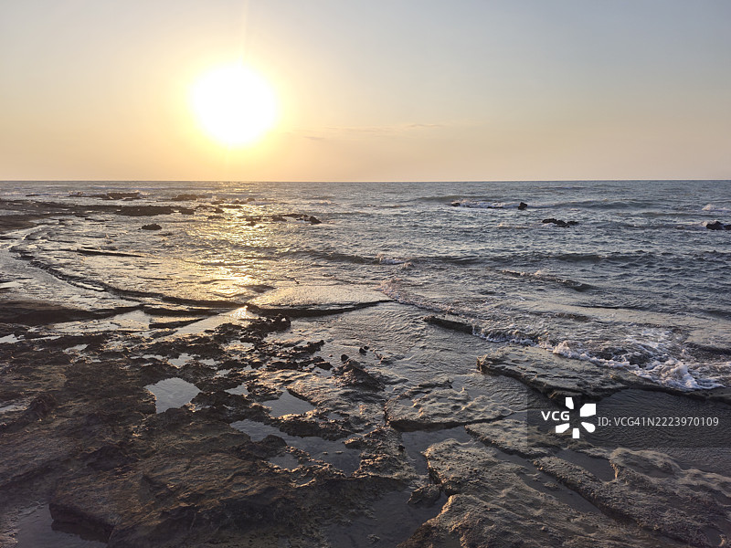 土耳其哈塔伊日落时分海洋与天空的美丽景色图片素材