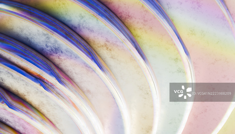 彩虹色陶瓷盘子形成的多彩图案图片素材
