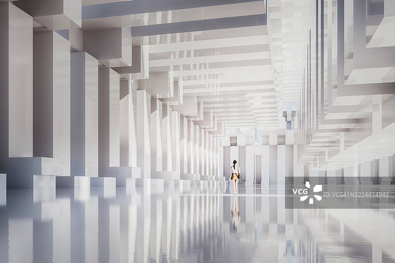 女性在未来主义走廊中行走图片素材